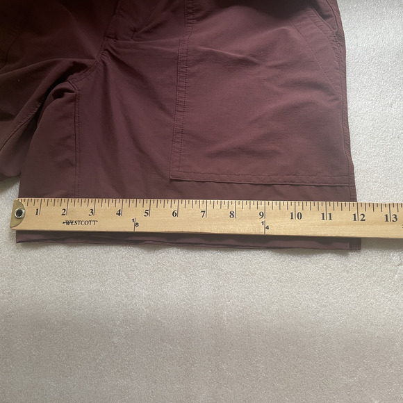 REI Co-Op Shorts Womens 4 Burgundy Hiking Outdoor Regular Fit Drawstring Pockets - Picture 11 of 14
